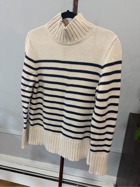 J. Crew Sweaters - J. Crew Cream Cable Knit Sweater